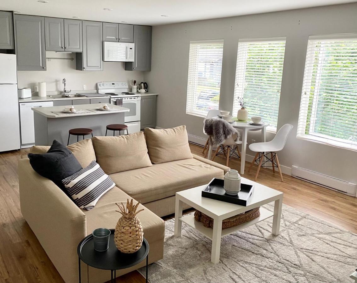 Cozy Suite Close To Nature And The City Maple Ridge Exterior foto
